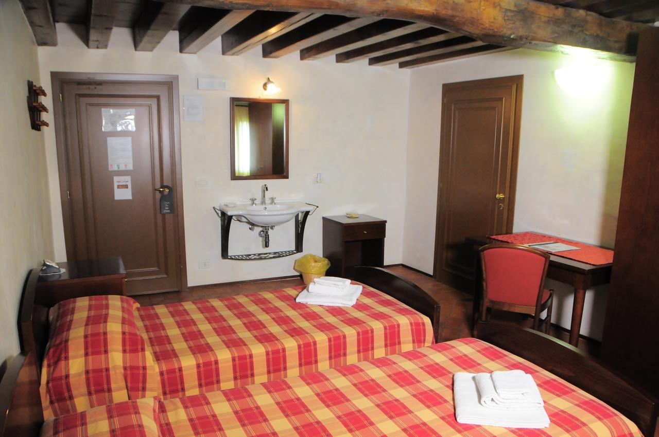 Hotel La Corte Correzzola Ngoại thất bức ảnh