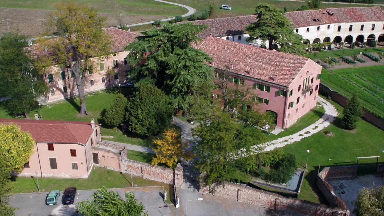 Hotel La Corte Correzzola Ngoại thất bức ảnh